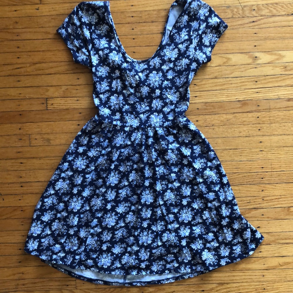 Floral blue dress